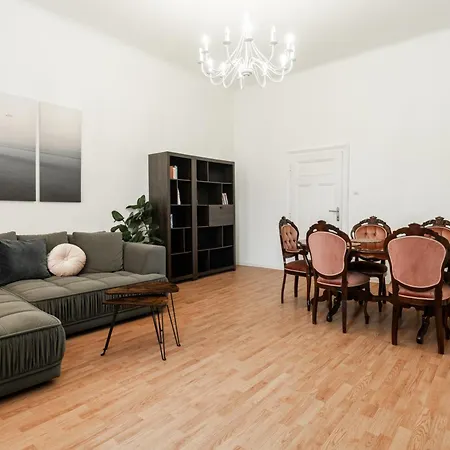 Internesto Station Apartment Brno