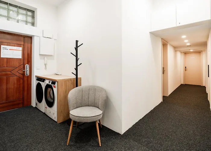 Apartment Internesto Station *